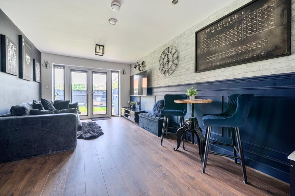 Bedford Road, Henlow, Henlow, SG16 - View 5