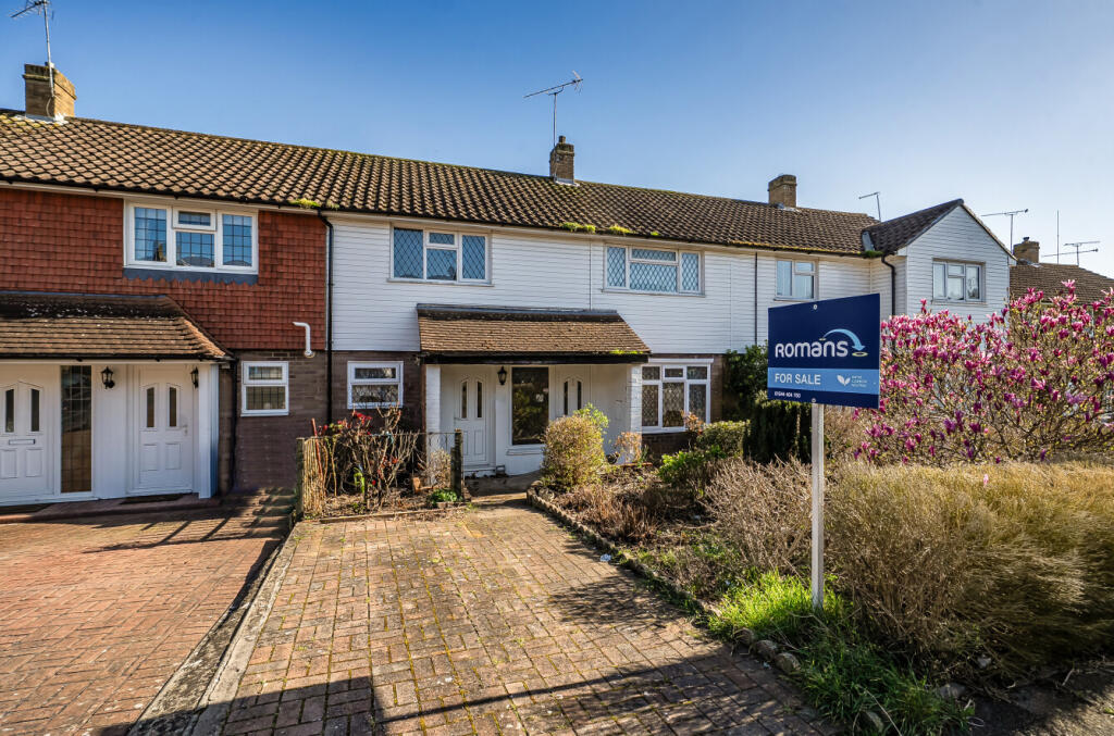 Main image of property: Moordale Avenue, Bracknell, Berkshire
