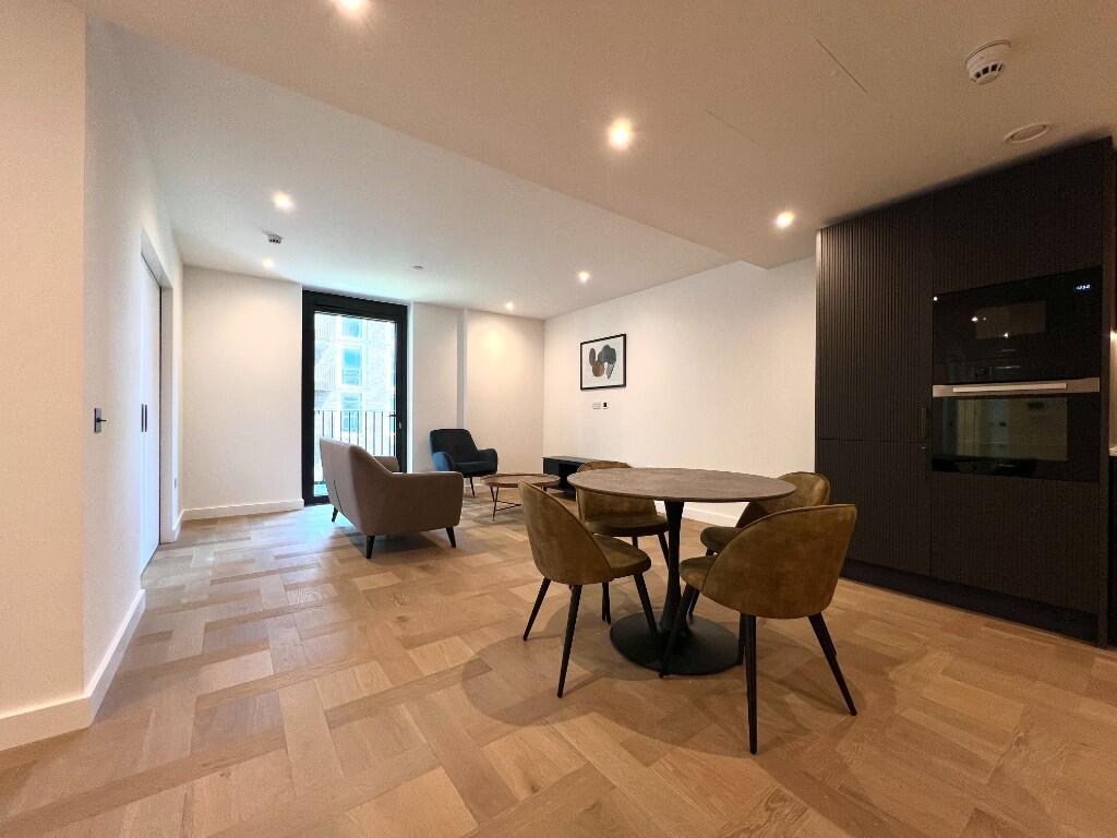 Main image of property: 4th Floor, Saffron Wharf, London Dock, London, E1W