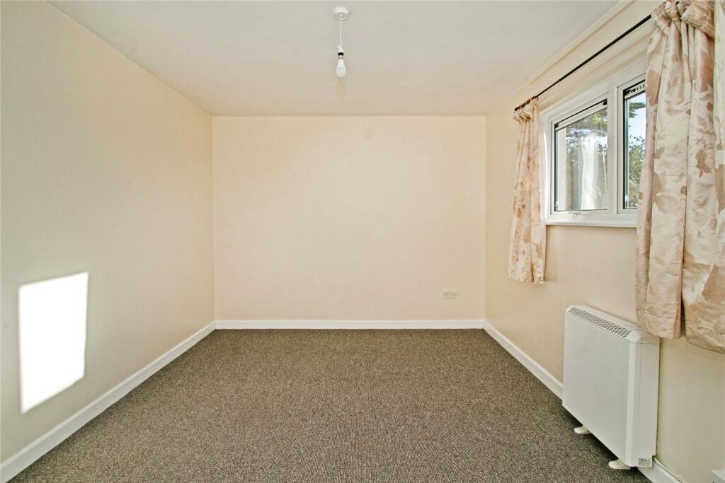 Apartment in Truro, Trevalsa - More