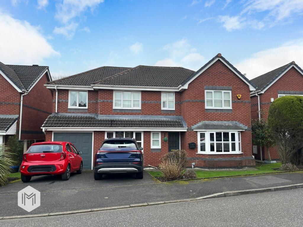 5-bed detached on Kingston Close, Bury, BL8, £550,000