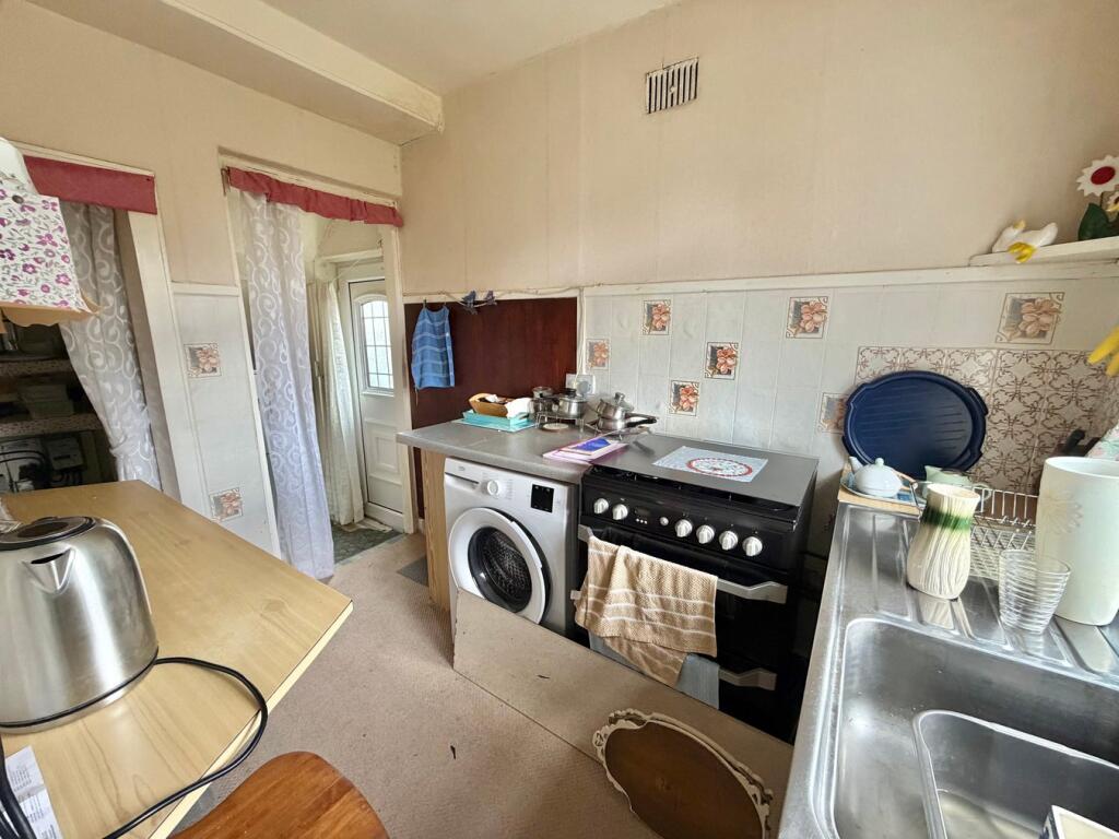 Redcliffe Street, Keighley, BD21 photo 4