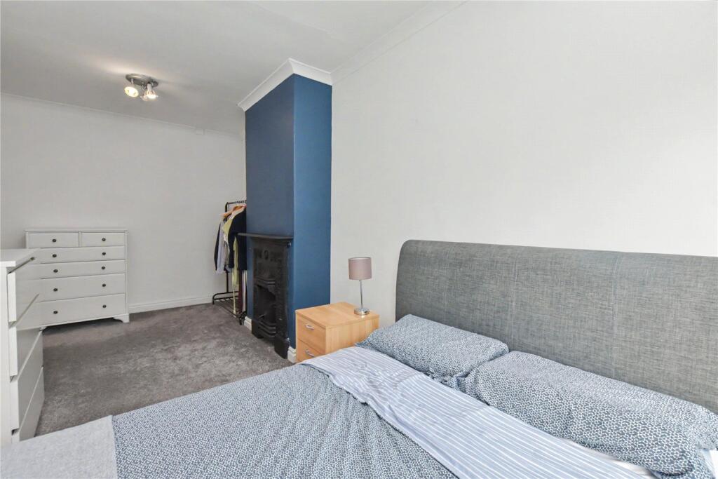 House in Leeds - View 5