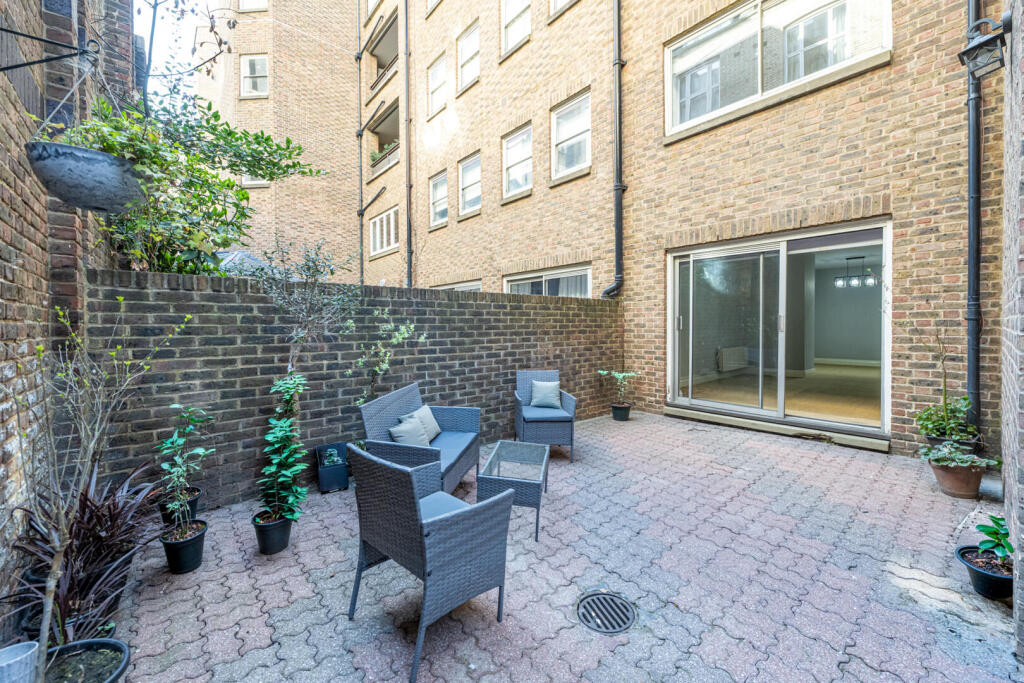 Main image of property: York Street, London