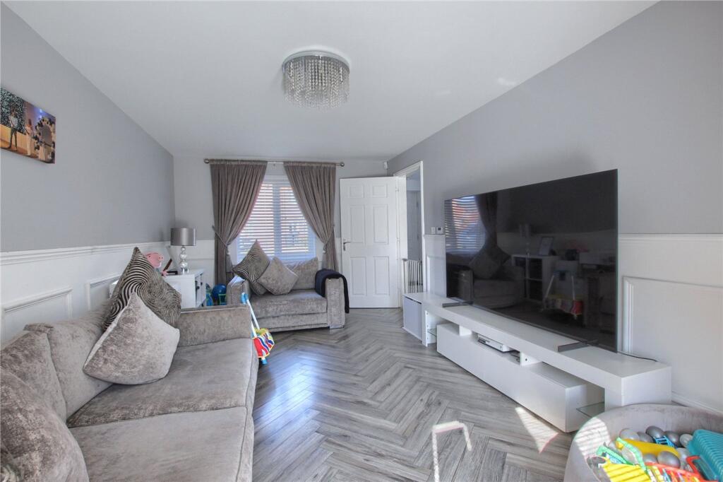 House in Stockton-on-Tees - View 3