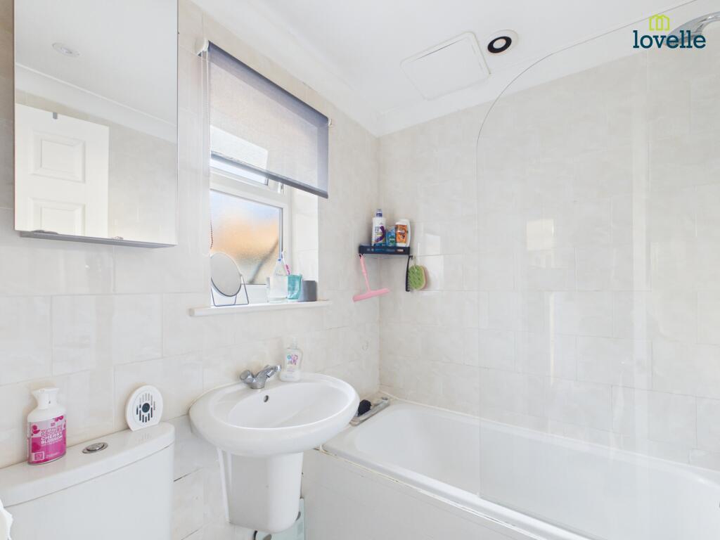 House in West Lindsey, Market Rasen - More