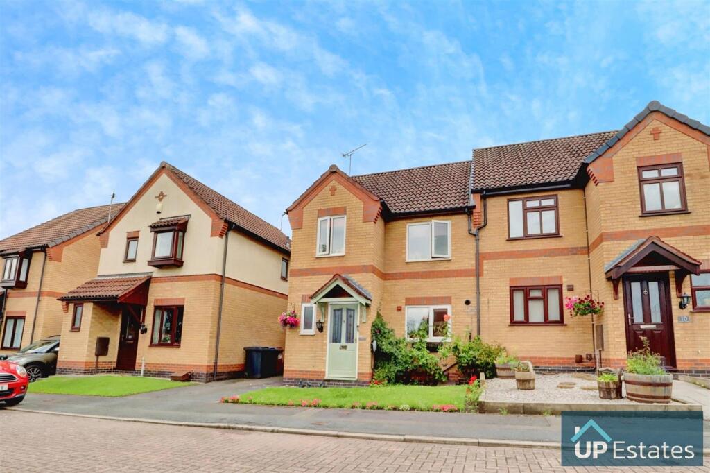 Garden Close, Burbage photo 2