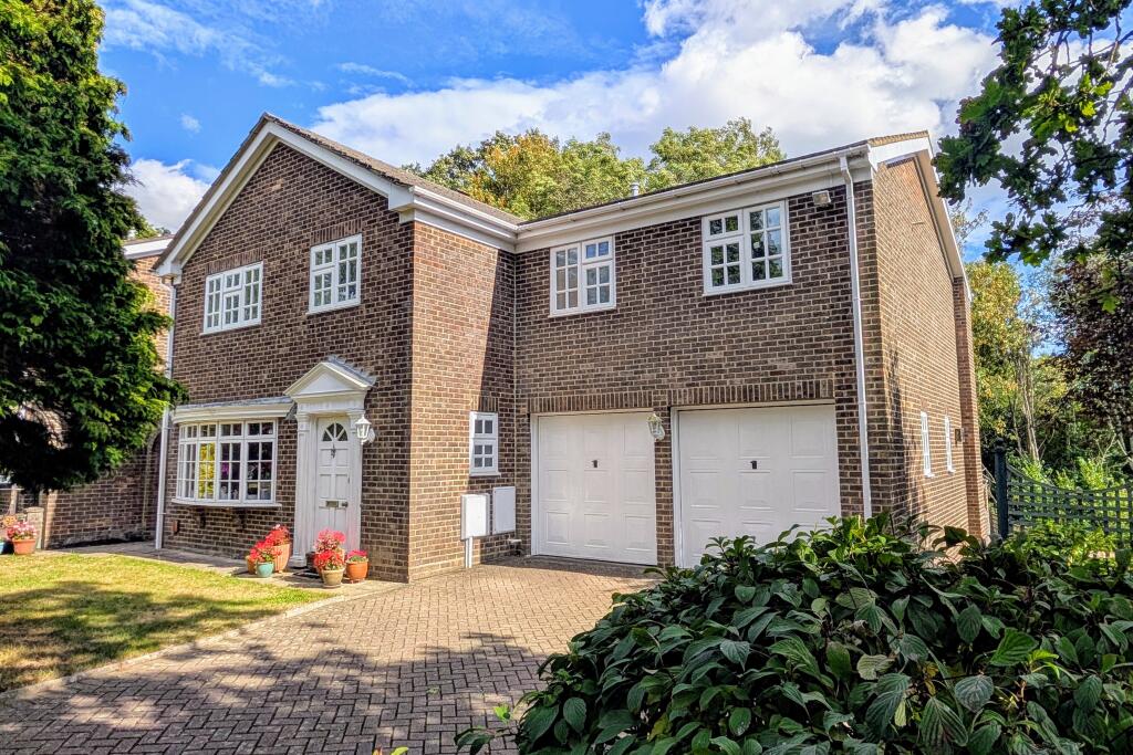4-bed detached on Pallant Gardens, Wallington, £695,000