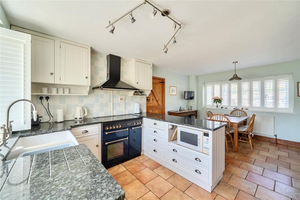 East Street, Martock, Somerset photo 2