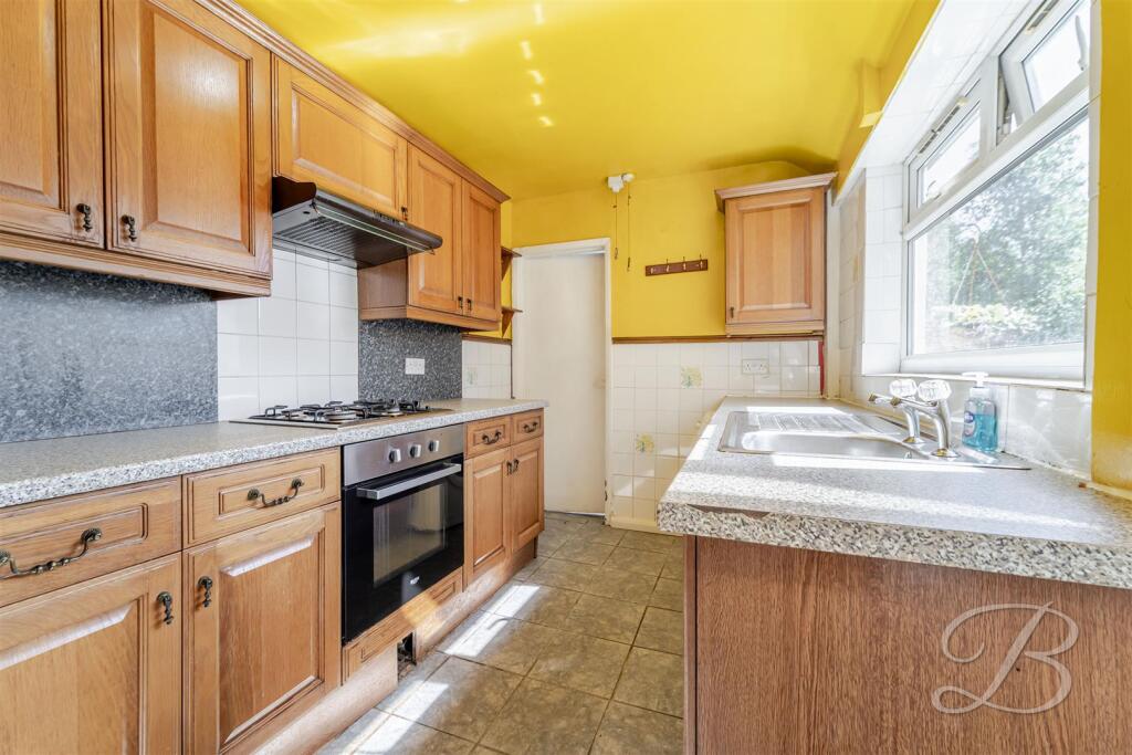 House in Ashfield, Kirkby-in-Ashfield, Sutton-in-Ashfield - More