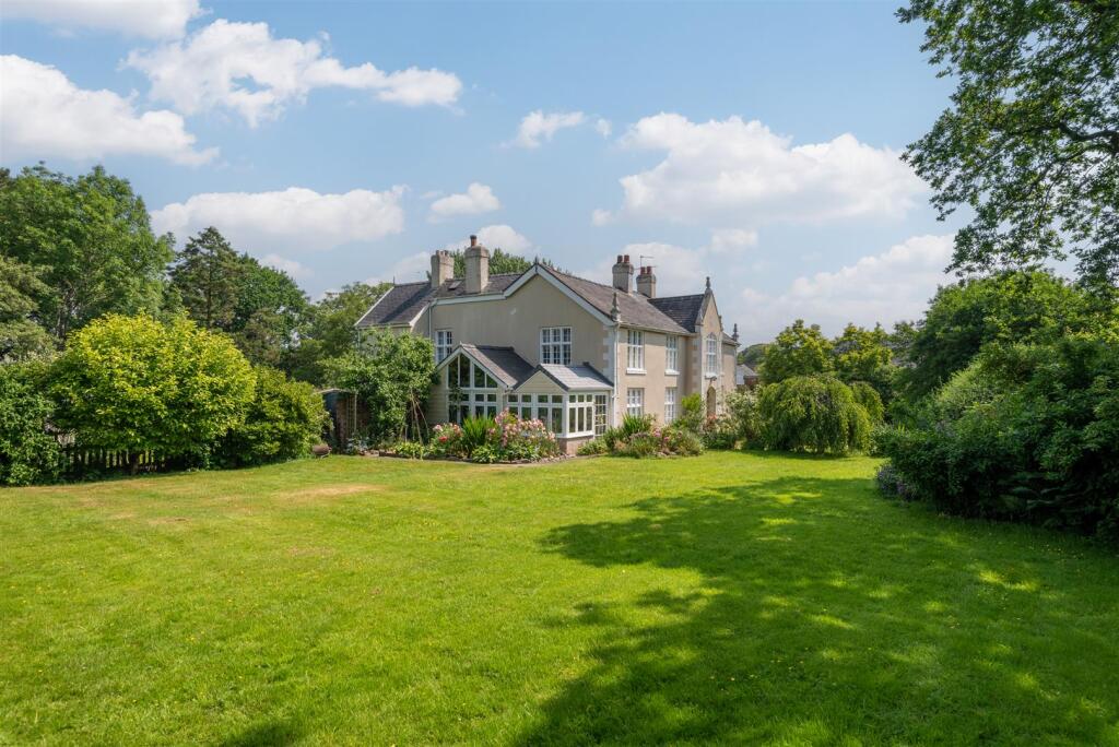 House in Shrewsbury