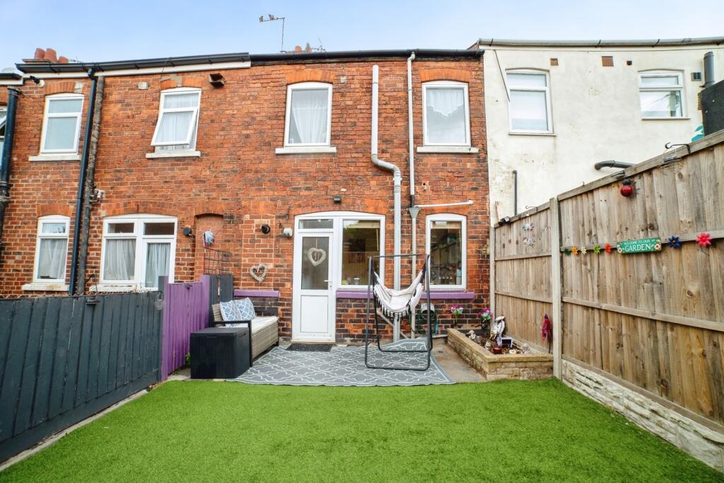 House in Nottingham - View 4