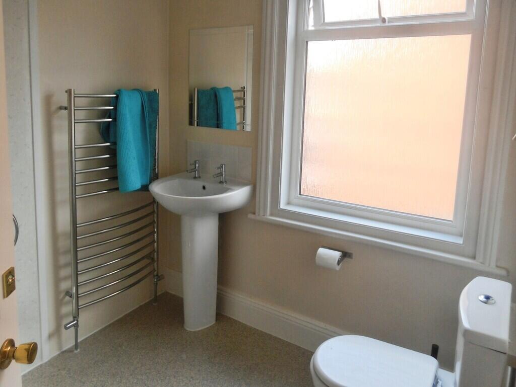 House in Exeter - View 3