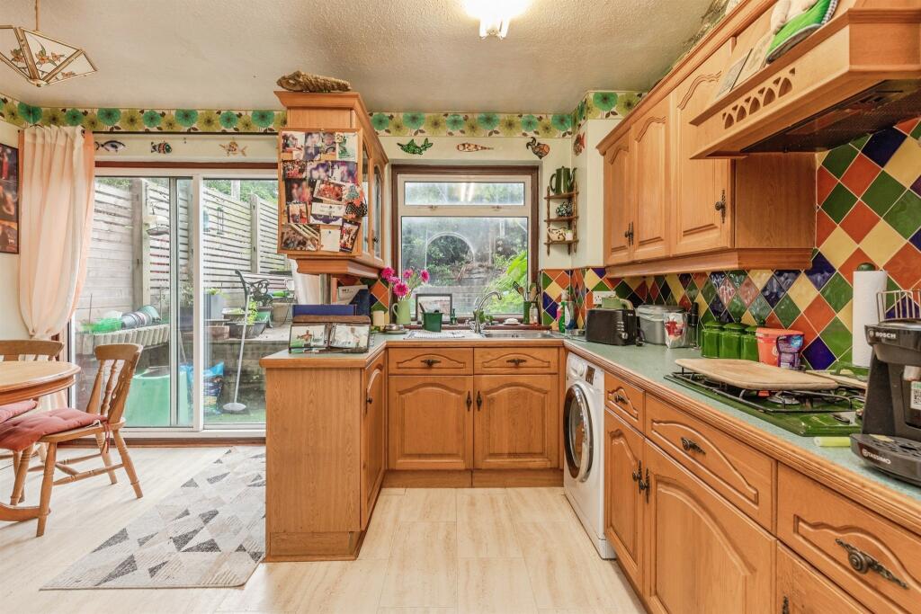House in Hastings, West Hill - View 2