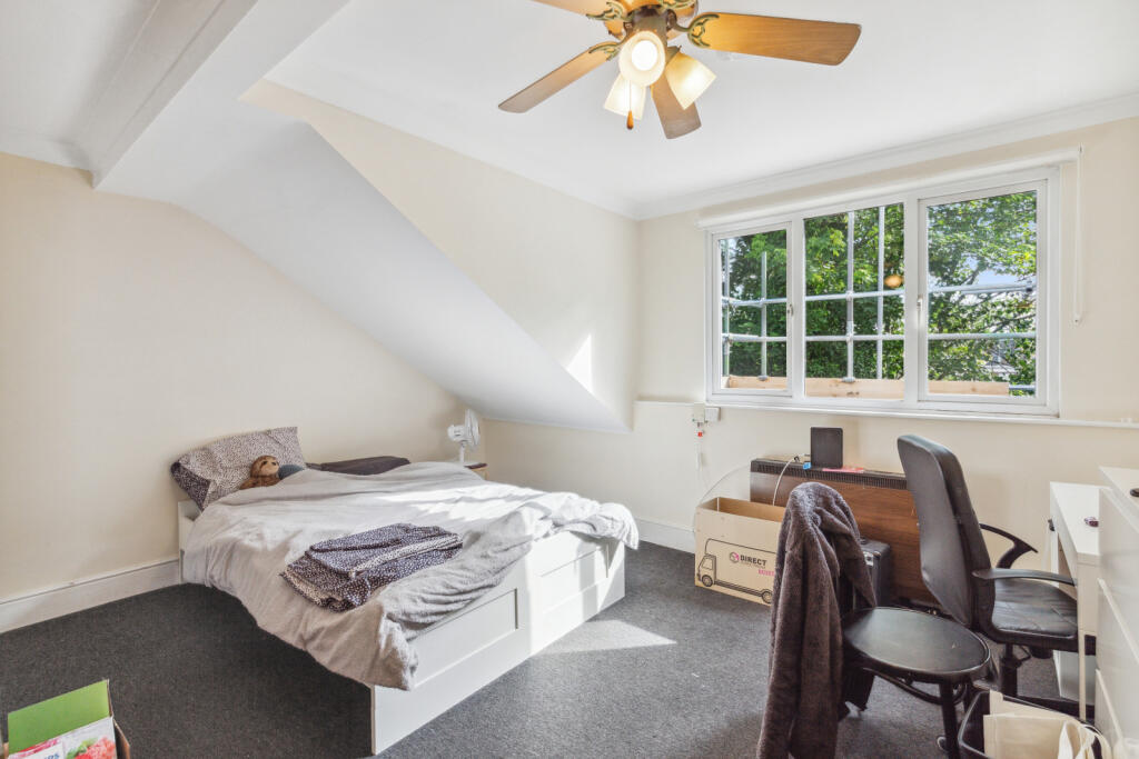 3 bedroom flat for rent