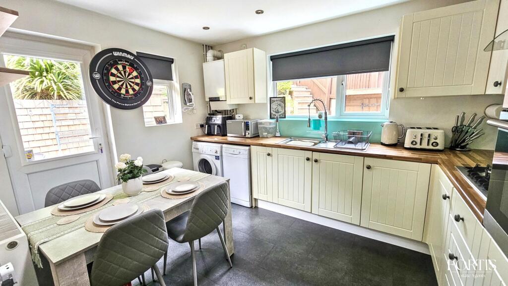 House in Cardiff, Pentrebane, Fairwater - View 5