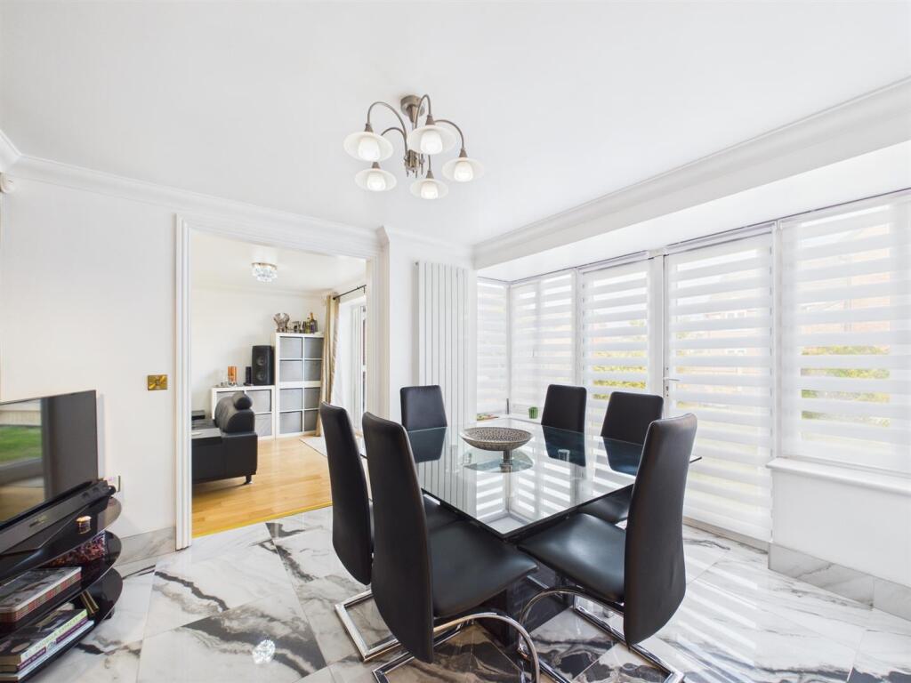 Hamlet Court, Chellaston photo 4