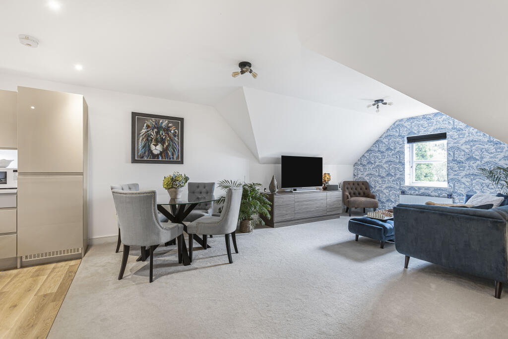 Additional image 6 of Tomlinson Court, Welwyn, Hertfordshire, AL6