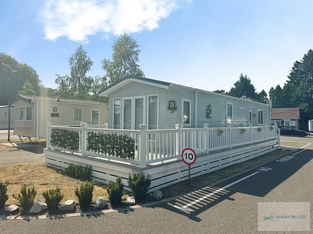 Main image of property: Forest Edge, Ringwood Road