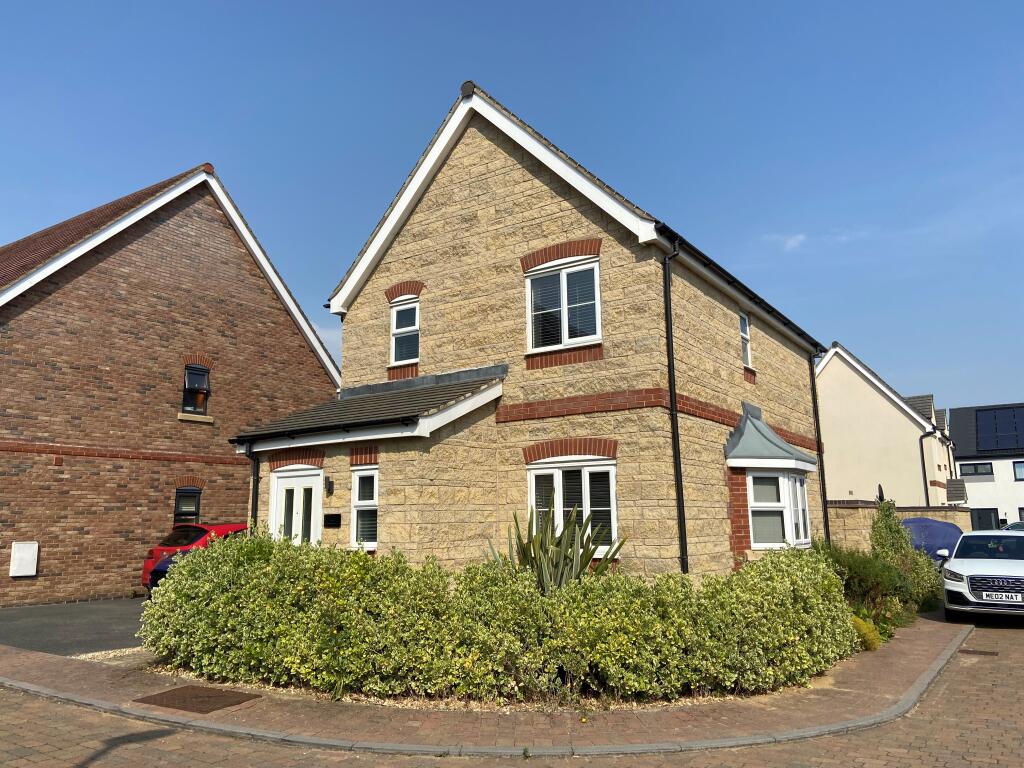 Main image of property: Woburn Close