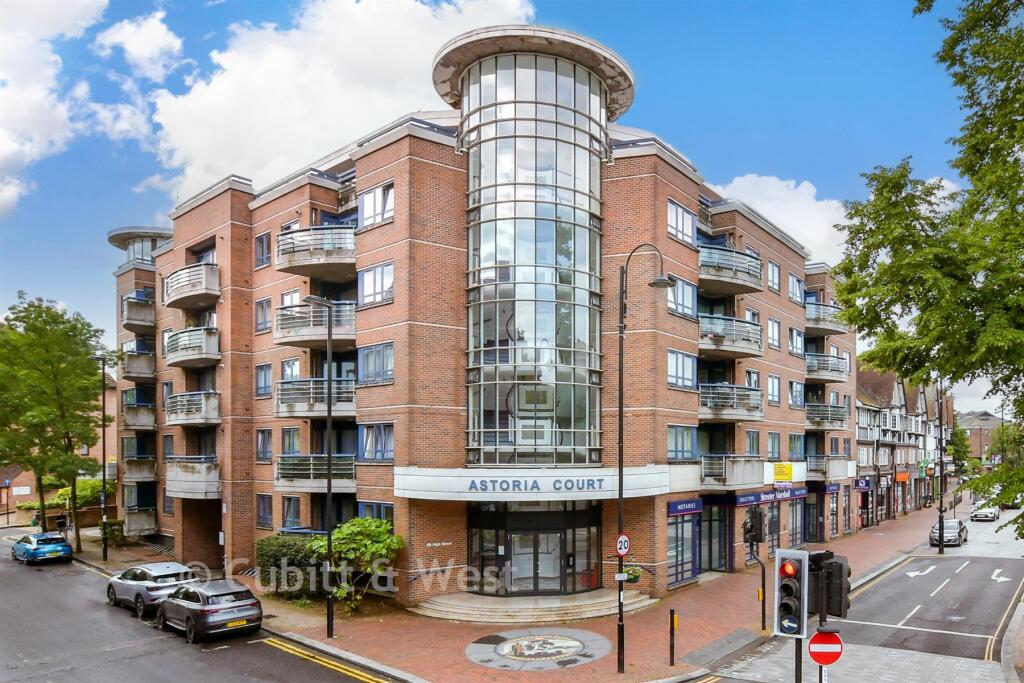 Main image of property: High Street, Purley, Surrey