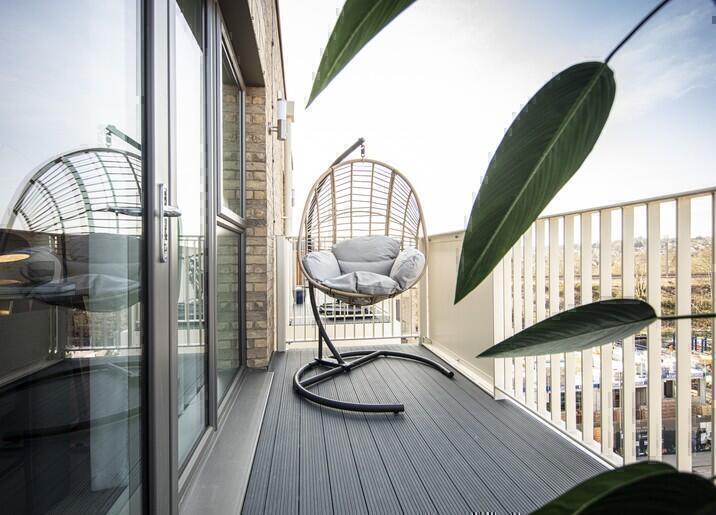 Apartment in London - View 5