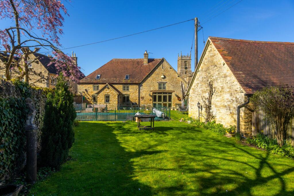 Main image of property: Main Street, Long Compton, CV36