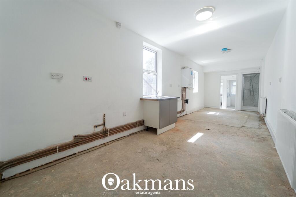 House in Birmingham, Small Heath - View 5