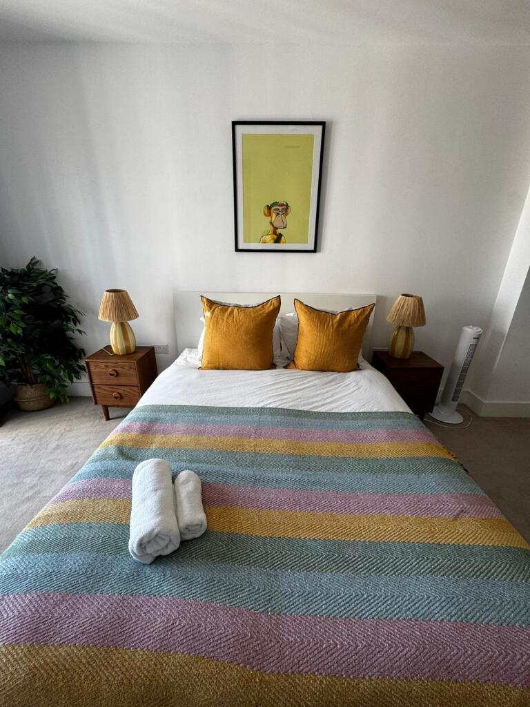 Apartment in London - View 5