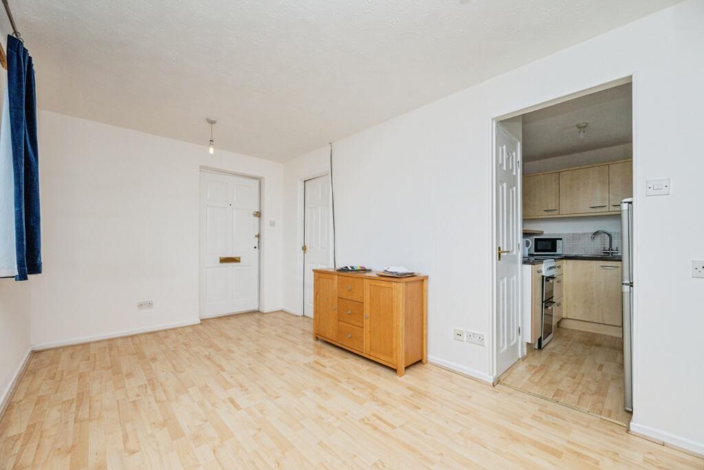 Apartment in Wychavon, Primsland, Droitwich Spa - View 4