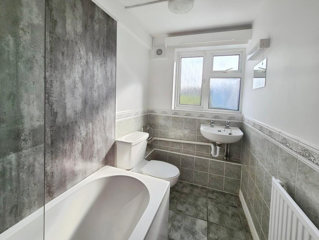 Additional image 4 of Eagle Close, Ilchester