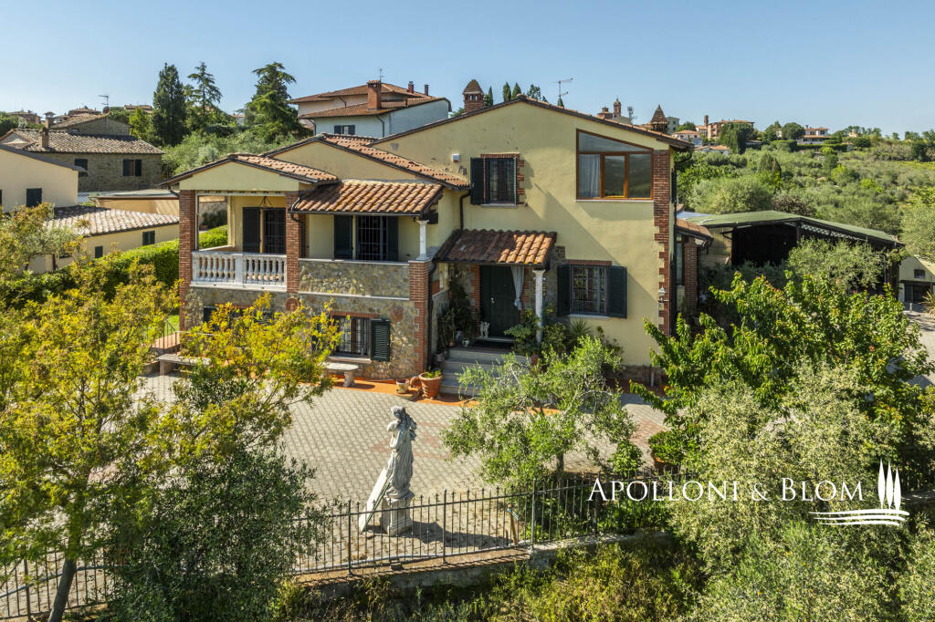 Main image of property: Tuscany, Siena, Sinalunga