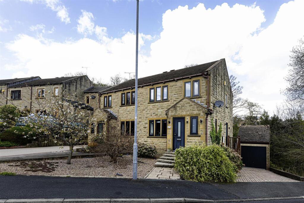 Main image of property: Wickleden Gate, Scholes, Holmfirth