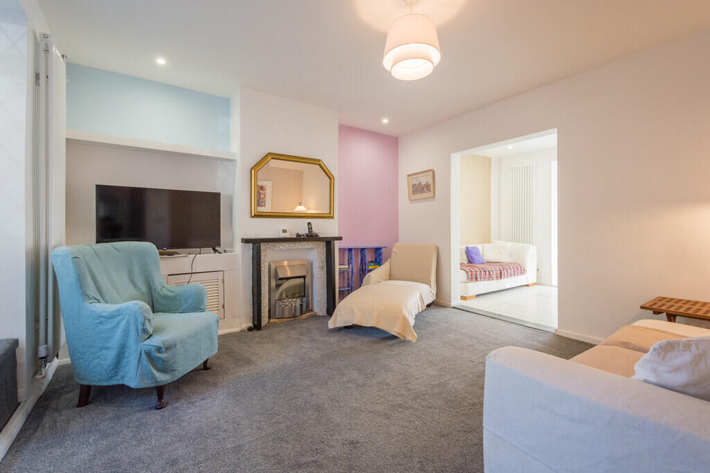 House in Bath - View 2