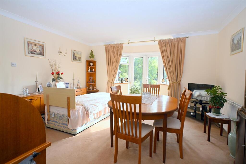 House in Eastbourne, East Sussex - More