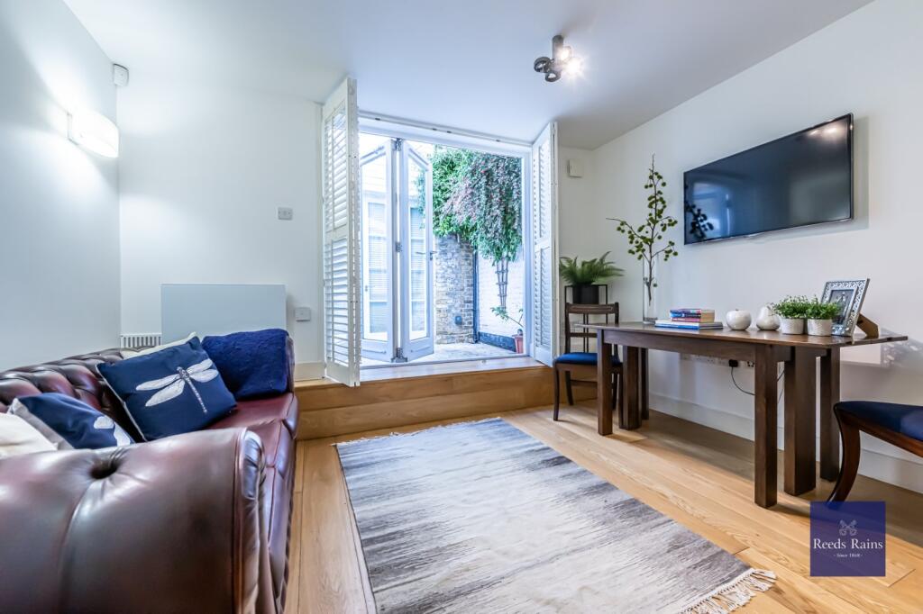 Main image of property: Colnbrook Street, London, SE1