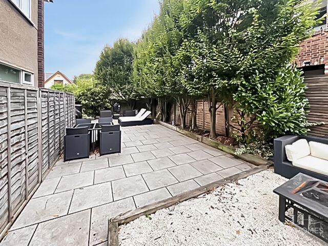 Apartment in Chelmsford - View 3