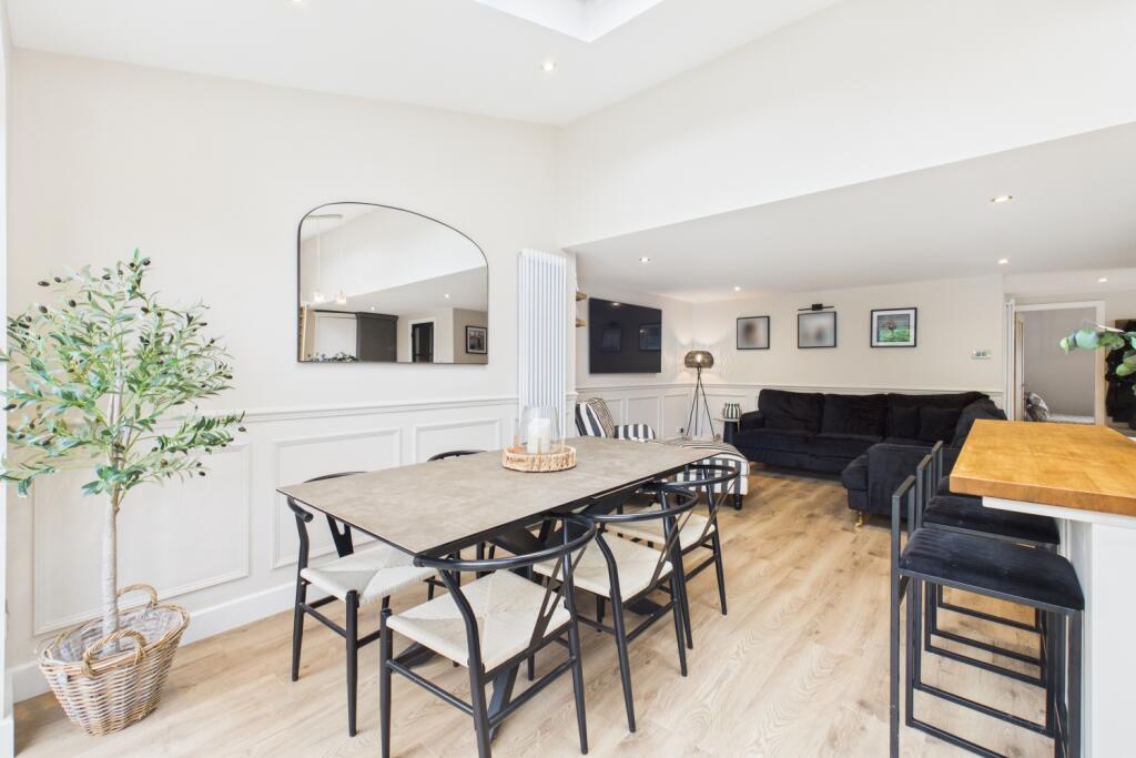 House in Huntington, York - View 3