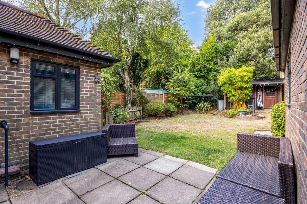 House in Wealden, Crowborough - View 4