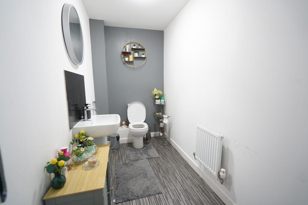 House in Grays, Badgers Dene, South Stifford - View 5