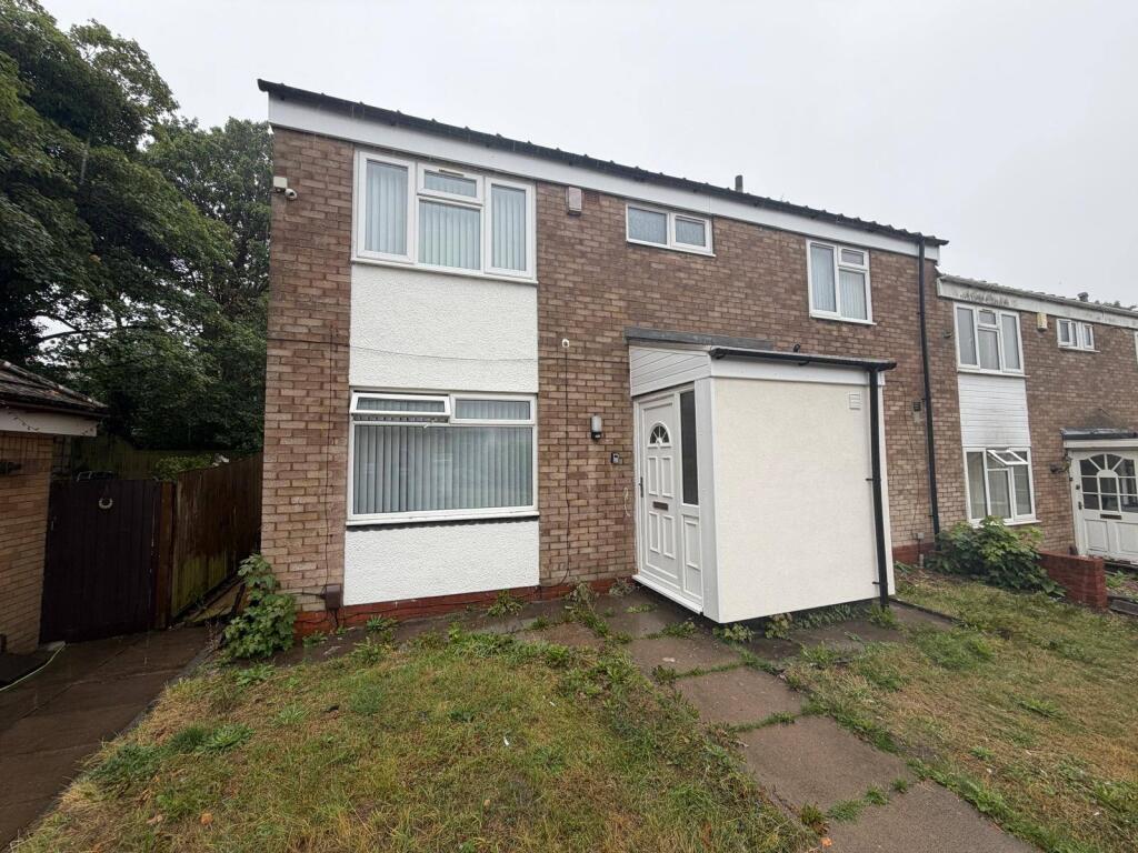 Main image of property: Cambridge Crescent, Birmingham, B15 2JD