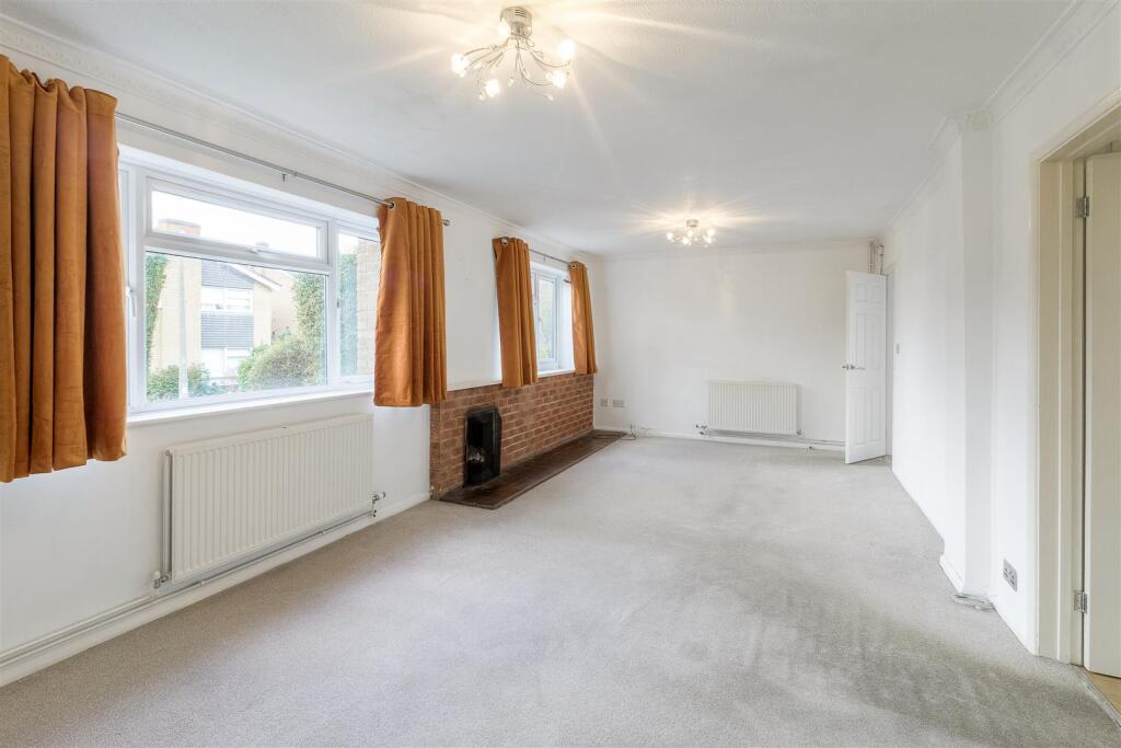 House in Northampton - View 5
