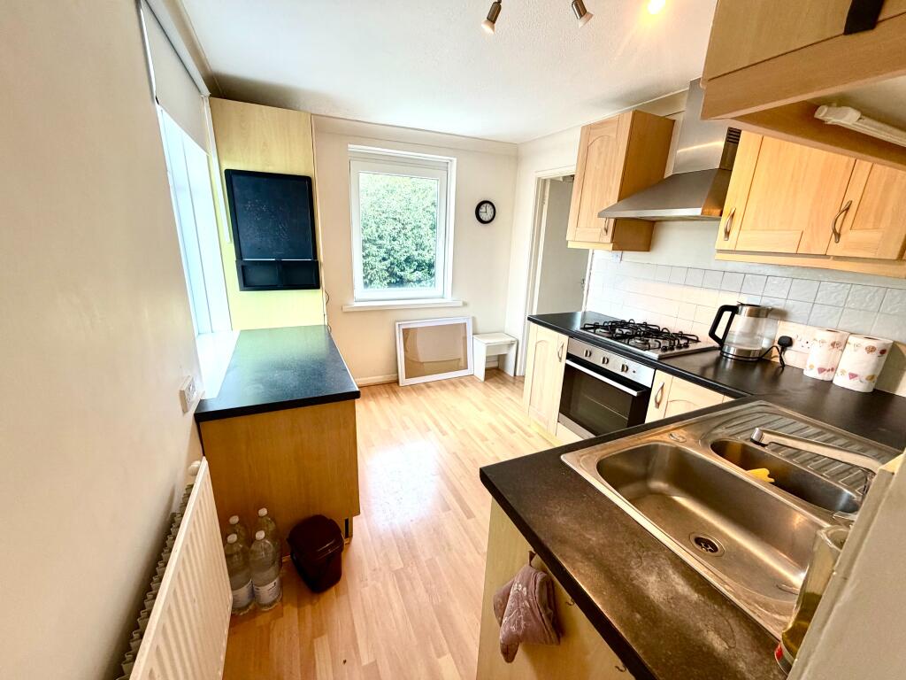 Apartment in Southampton - View 5