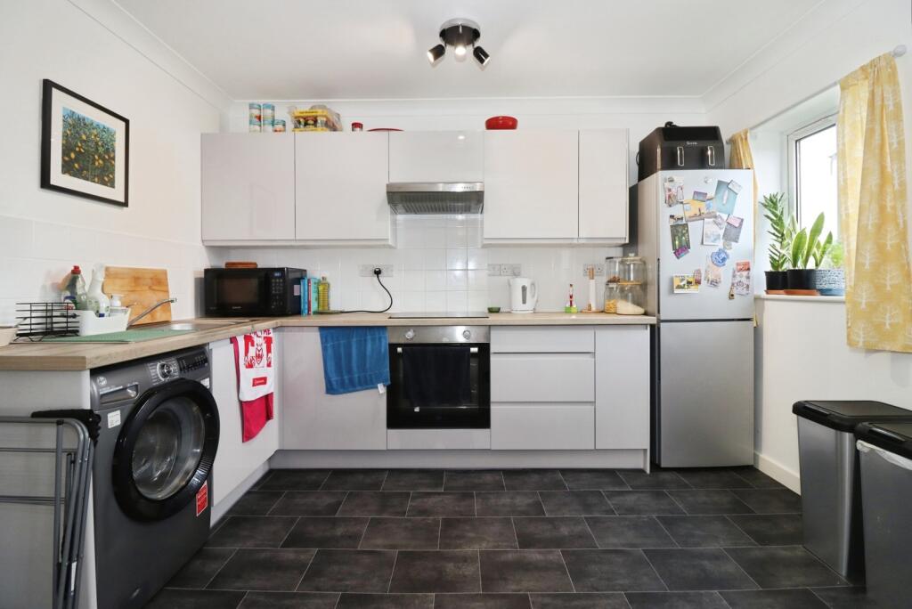 Gloucester Road North, Bristol, Gloucestershire, BS7 photo 4