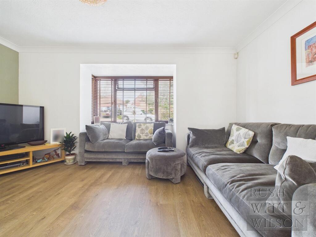House in Tonbridge - View 4