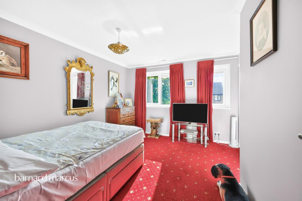 House in Redhill - More