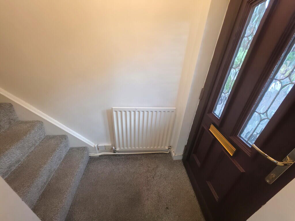 House in Stoke-on-Trent - More