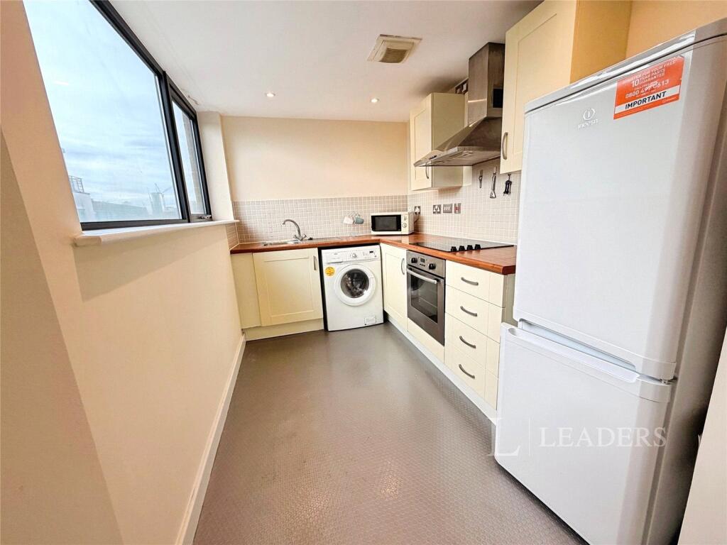 Apartment in Birmingham, Rea Valley, Digbeth - View 2