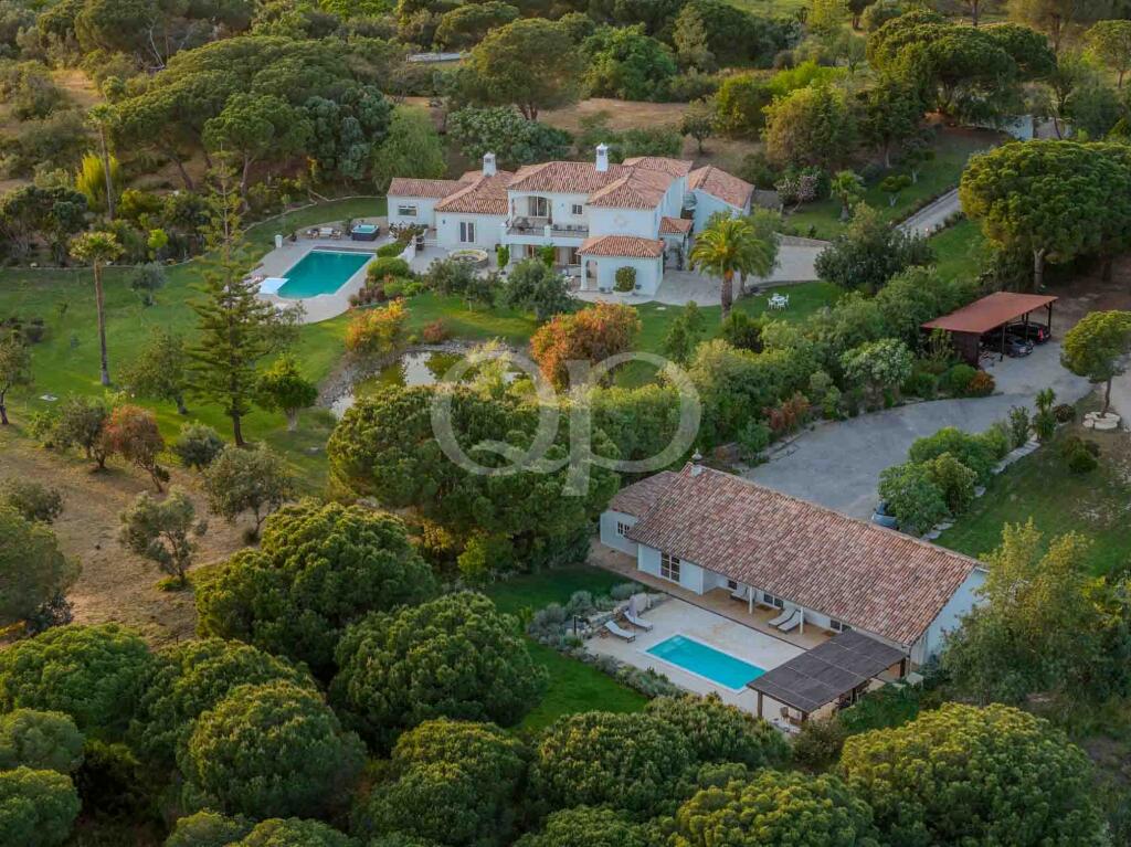 Main image of property: Algarve, Almancil