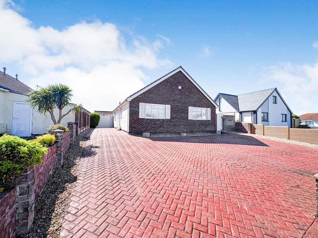 Main image of property: Farm Road, Bracklesham Bay, West Sussex, PO20